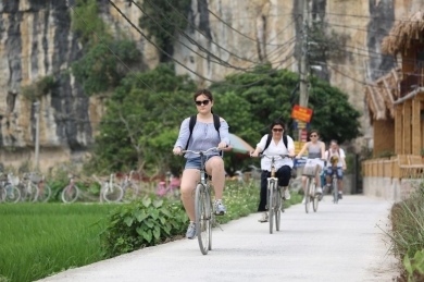 HOA LU - TAM COC - CYCLING