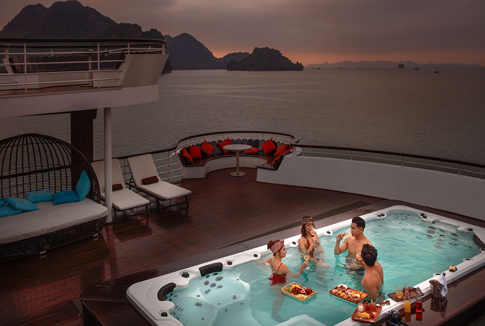 LUXURY HALONG PACKAGE – AMBASSADOR CRUISE II & CITADINES MARINA HALONG