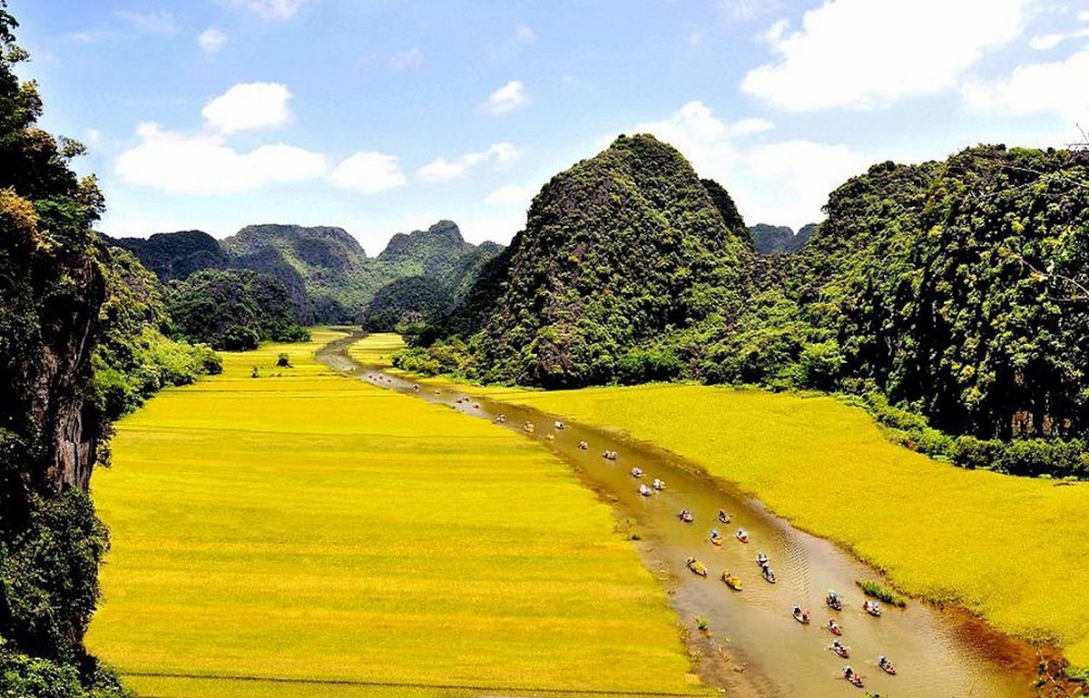 HOA LU or BAIDINH - TRANG AN - MUA CAVE - TAMCOC - CYCLING 2D1N