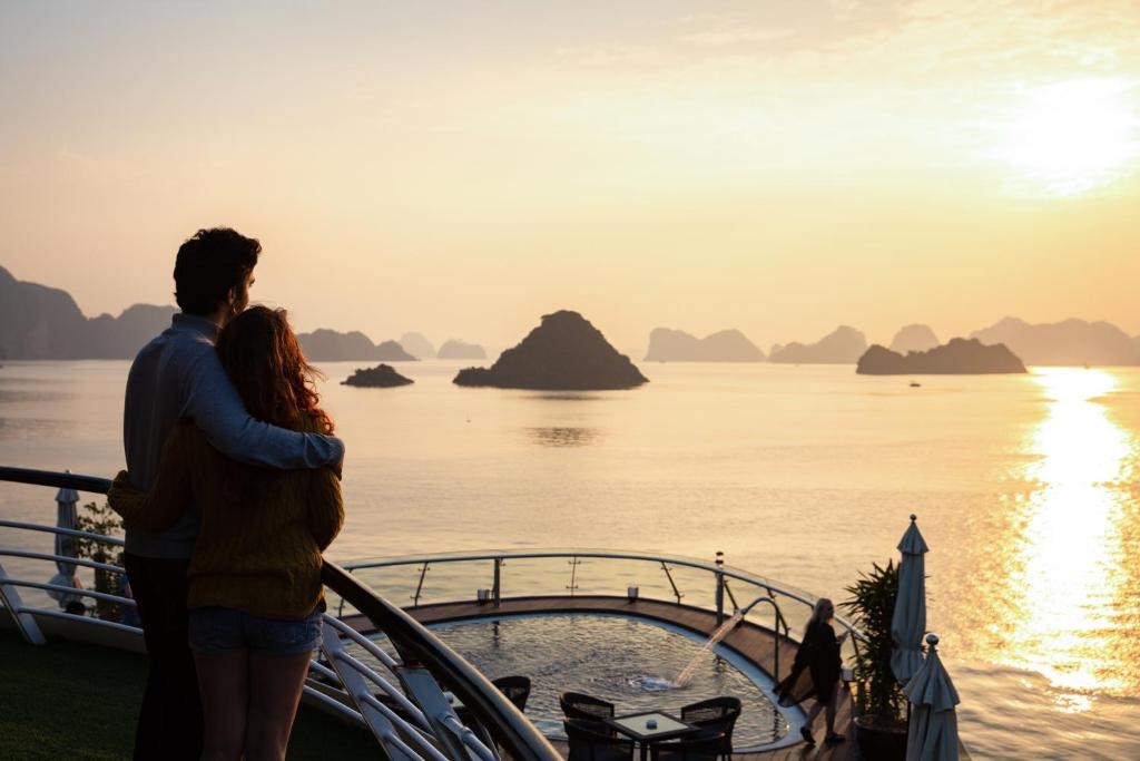 DISCOVERY HALONG BAY – LAN HA BAY 3DAYS/ 2NIGHTS