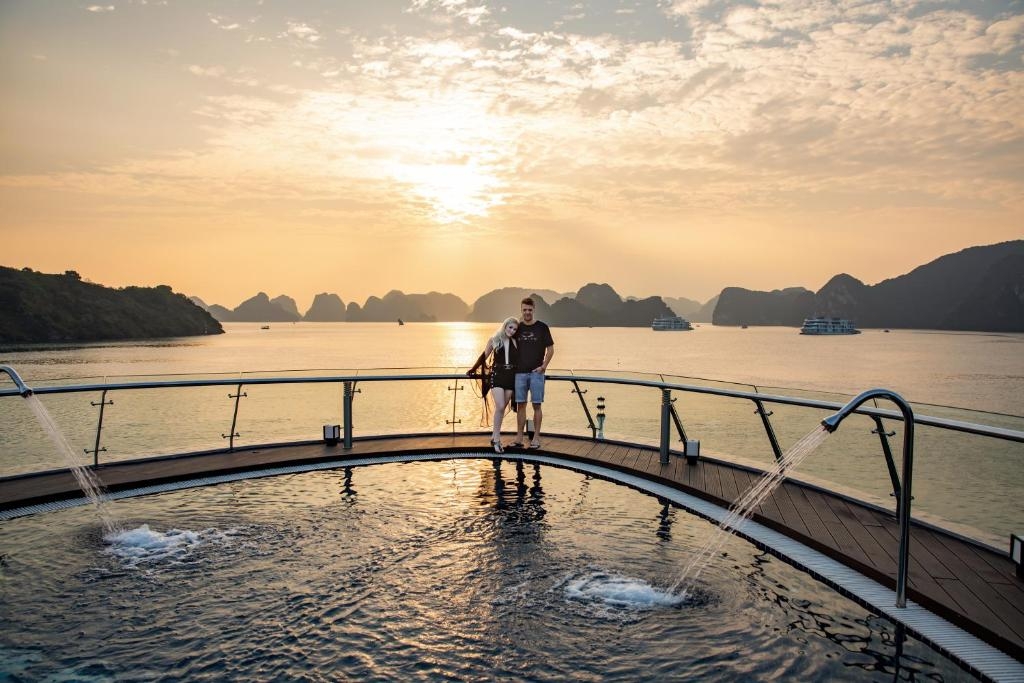 DISCOVERY HALONG BAY – LAN HA BAY 3DAYS/ 2NIGHTS