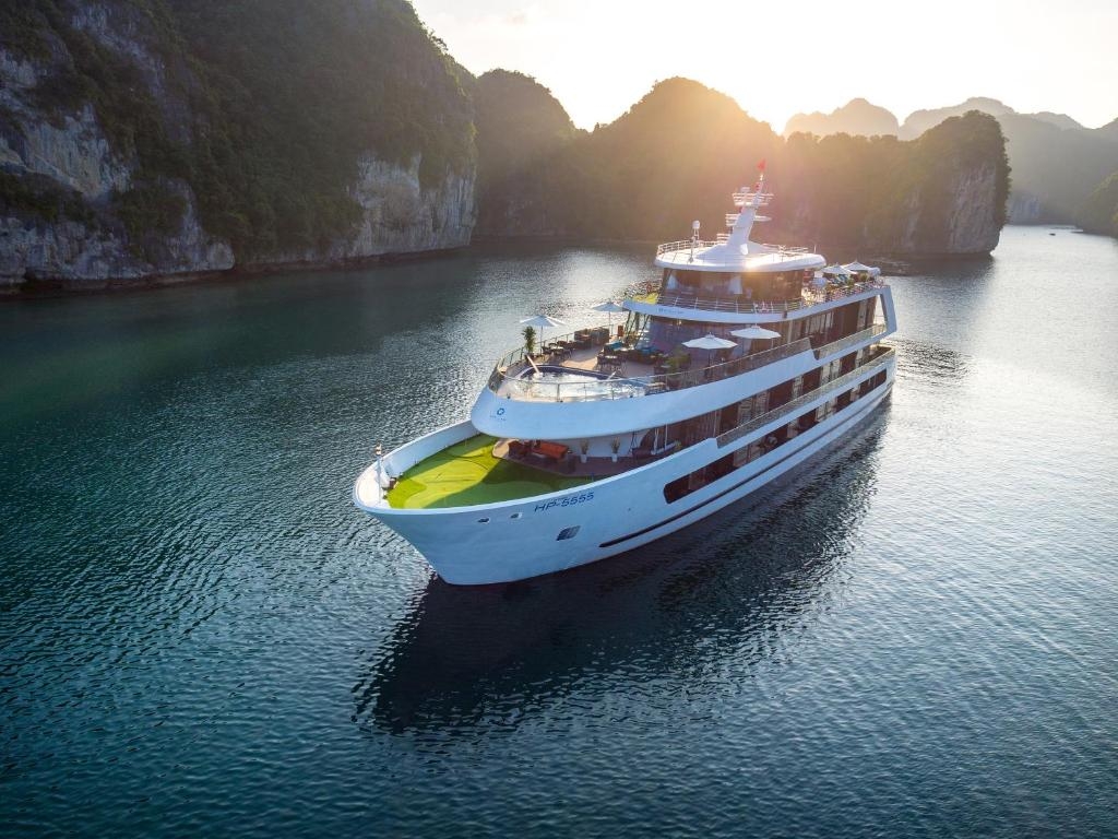 DISCOVERY HALONG BAY – LAN HA BAY 2DAYS/ 1NIGHT