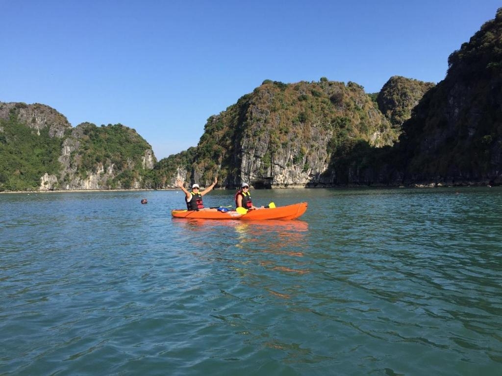 Bai Tu Long Bay 3 days 2 nights cruise