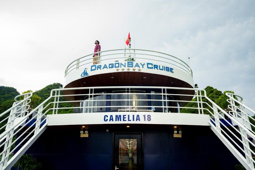 Dragon Bay Cruise 2 Days 1 Night