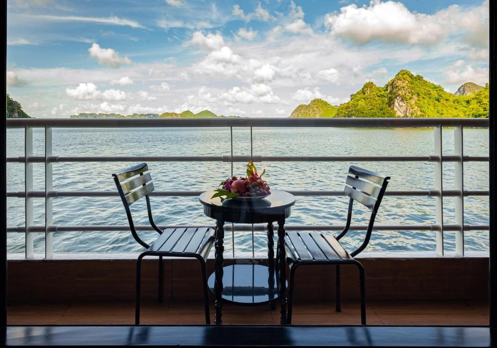 3 Days 2 Nights Discover Beautiful Remote of Halong Bay