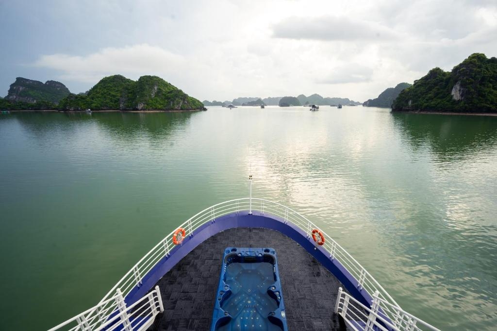 3 Days 2 Nights Discover Beautiful Remote of Halong Bay