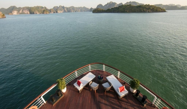 Experience Hanoi & Lan Ha Bay 4 Days & 3 Nights