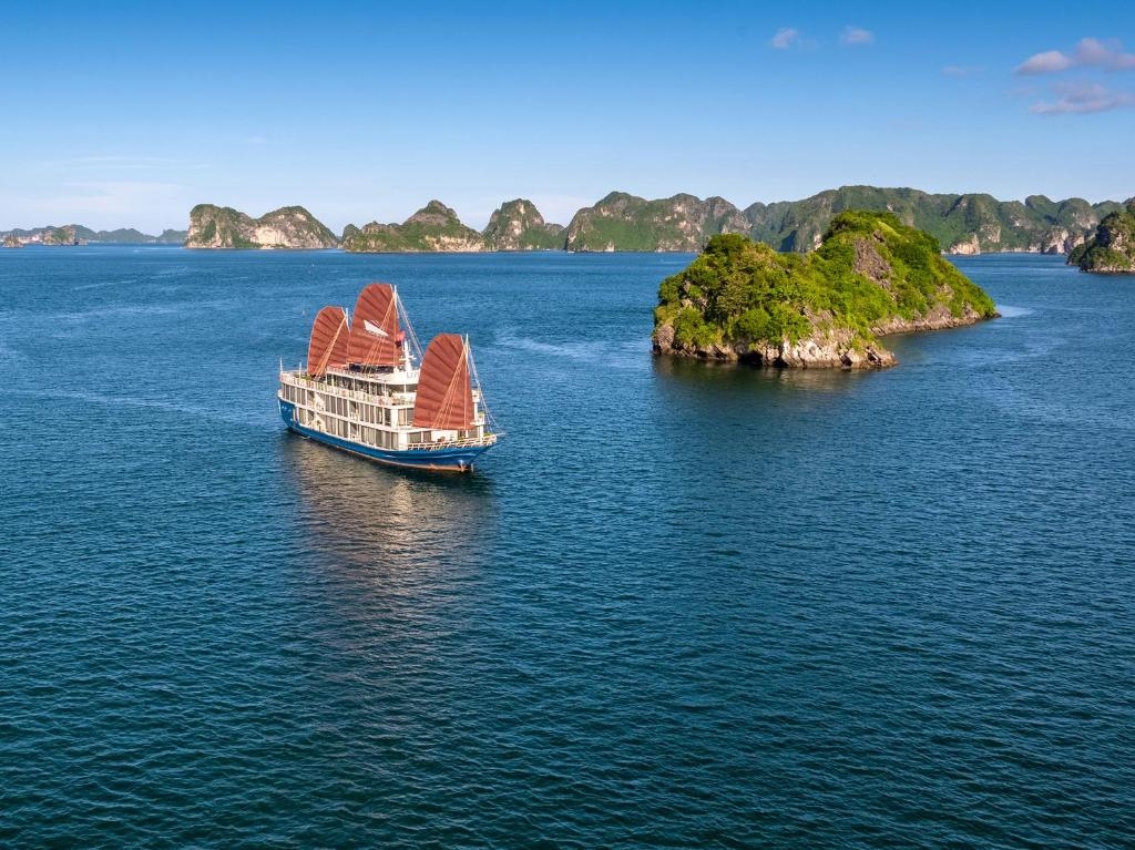 03 DAYS 02 NIGHTS EXPLORING HA LONG BAY & LAN HA BAY