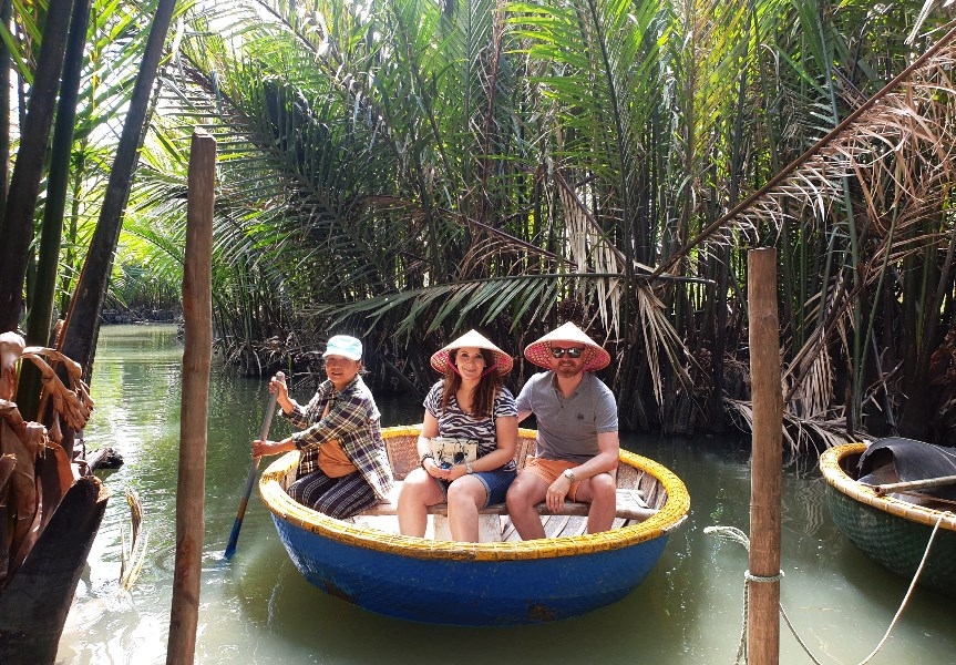 TRA NHIEU BASKET BOAT - COOKING CLASS