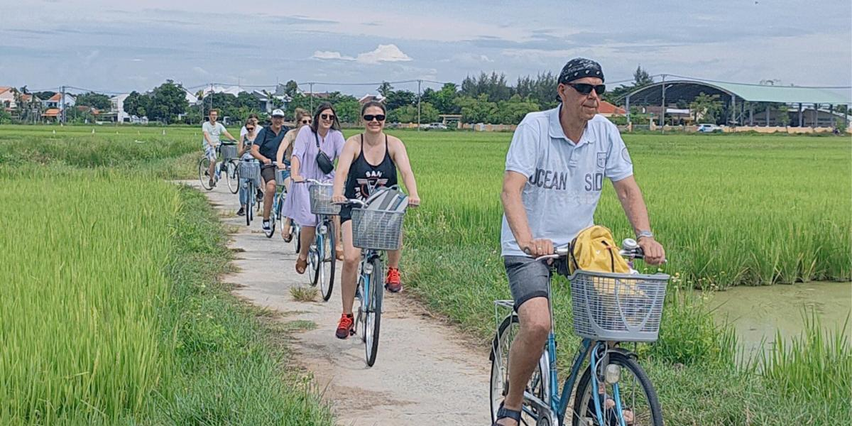 FARMING & FISHING LIFE BY BIKE