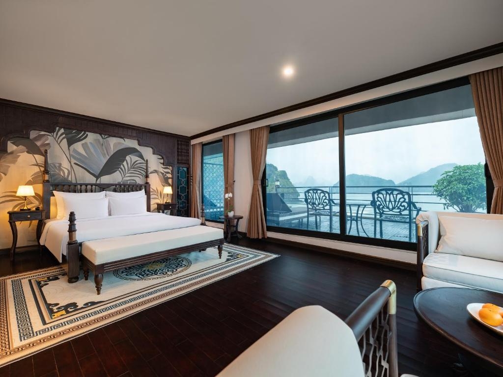 Discovery Halong bay – Lan Ha bay 2days/ 1night ON BOAT {Velar of the Seas}