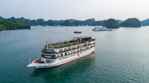 Itinerary for 02 days 01 night exploring Ha Long Bay – Amanda Legend Cruise