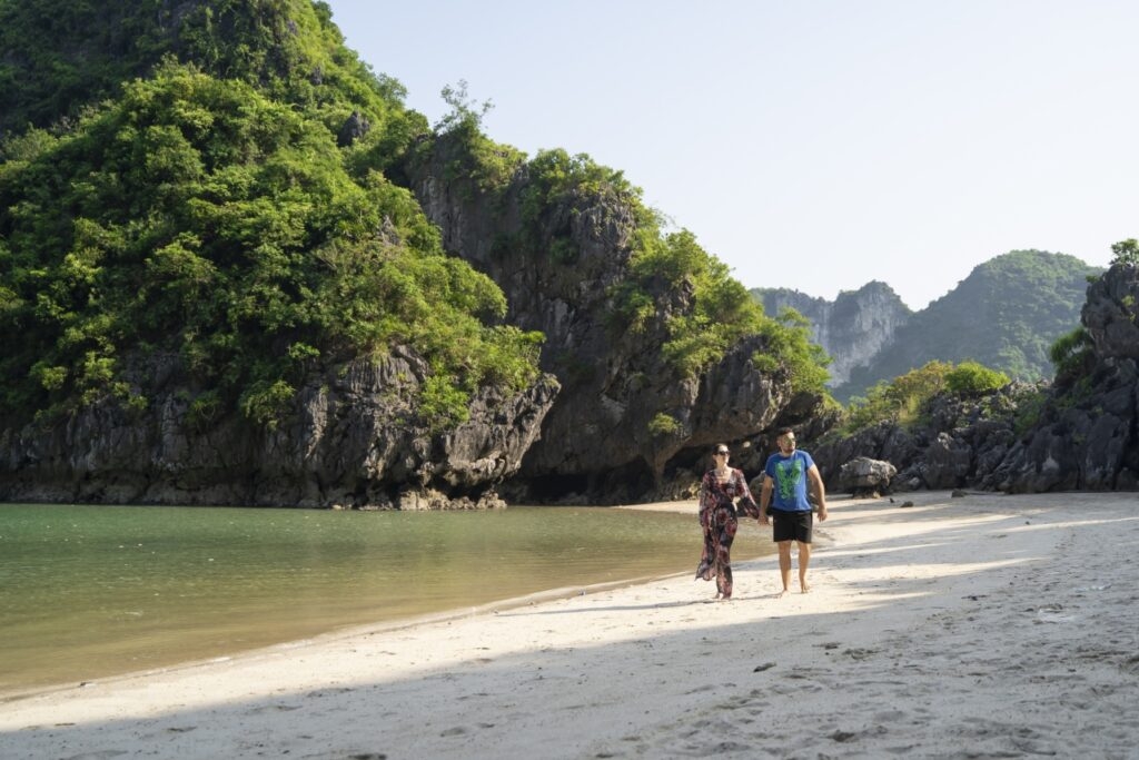 03 Days 02 Nights Exploring Ha Long Bay & Lan Ha Bay